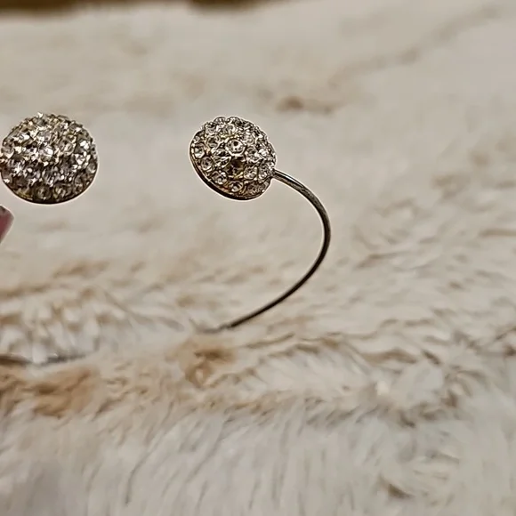 Bangle bracelet - Picture 3 of 5